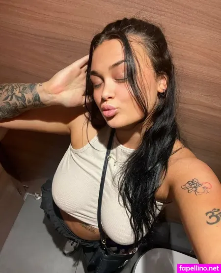 Ellatrow OnlyFans Thumbnail #Rd1rSva0wa