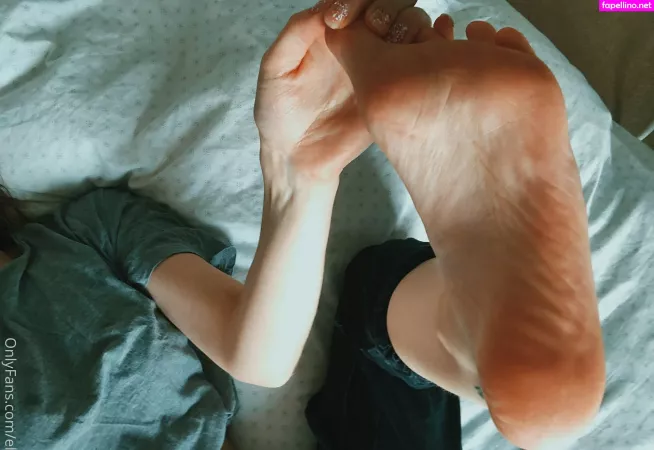 Ellbat OnlyFans Thumbnail #Sw6QHXL4bh