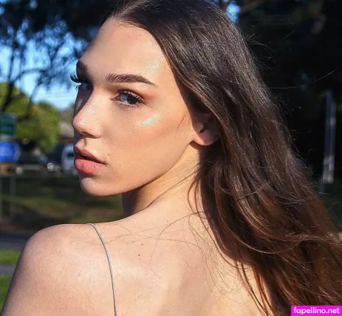 Elldesirable OnlyFans Thumbnail #gBKlJu0SjA