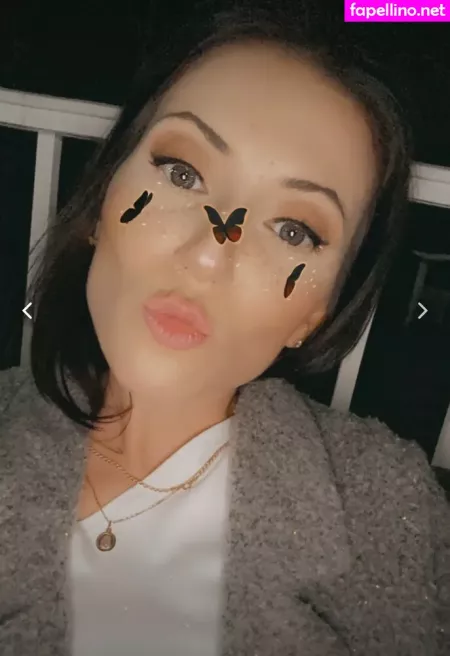 Elle Baker OnlyFans Thumbnail #58k8n9OSPD