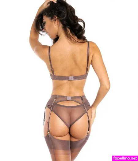 Elle Baldwinson OnlyFans Thumbnail #xp9pLJhnyc