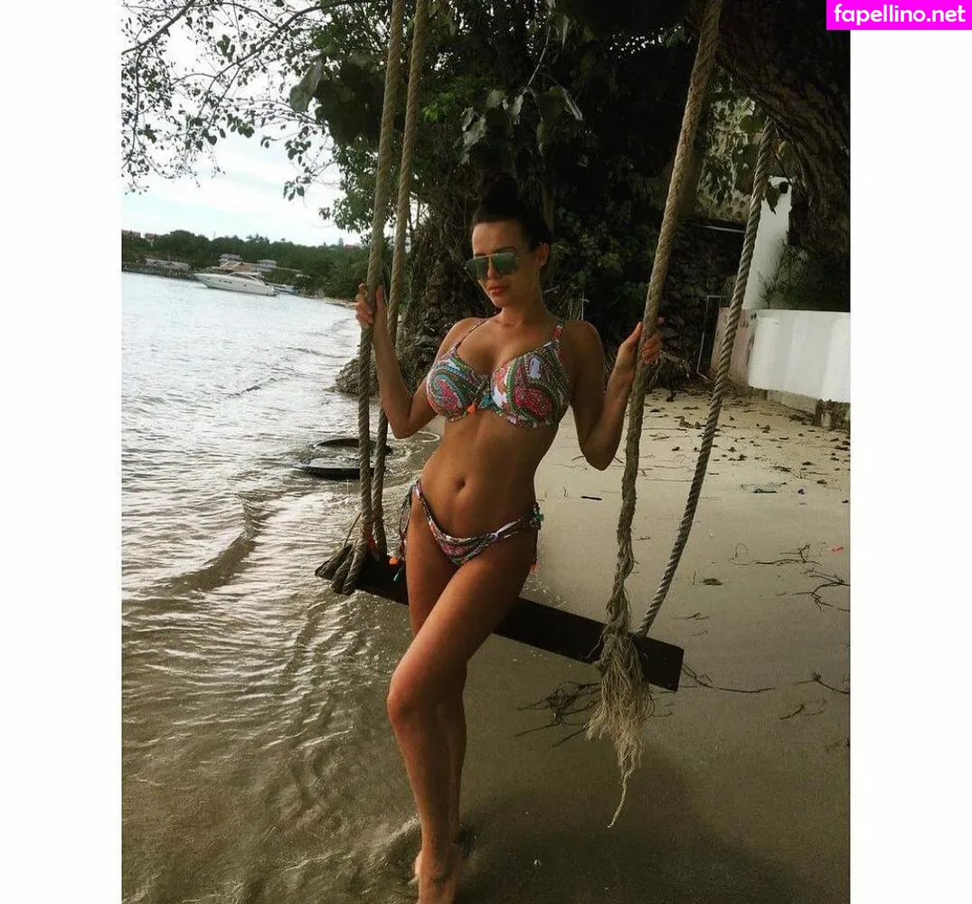 LittleMissElle, elle.faye89l, ellnaturelle Nude Leaked OnlyFans Photo #wA9w7AIHK0