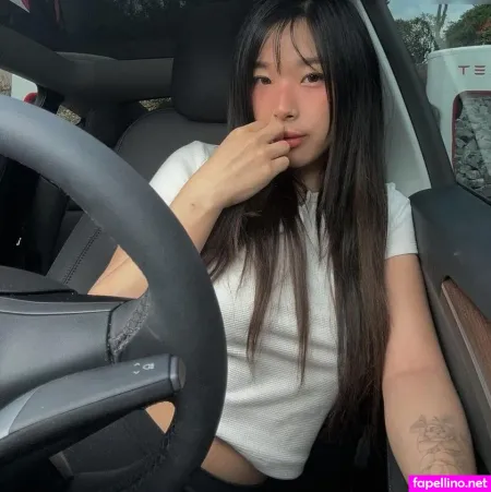 Elle Lee 2 OnlyFans Thumbnail #nze2iYy4z9