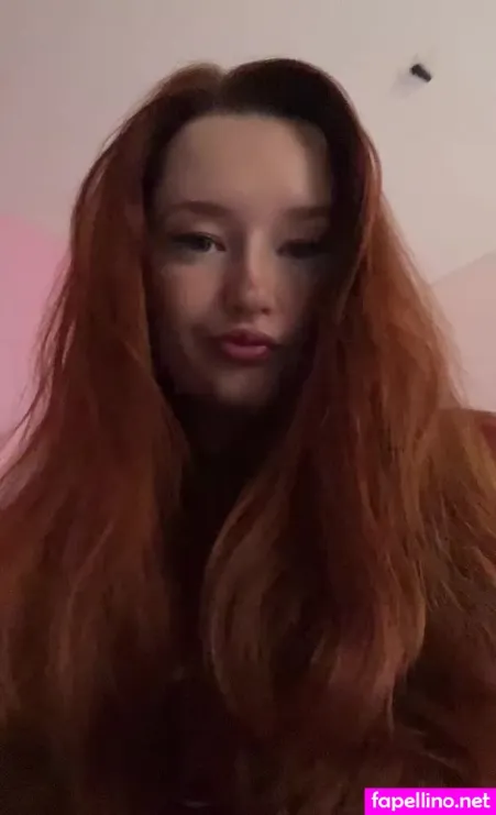 Elle Mae OnlyFans Thumbnail #ov6vJ17dyi