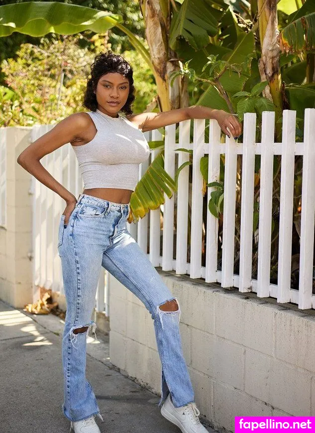 elle.monae, ellemonaeofficial Nude Leaked OnlyFans Photo #MPX6XtexAl