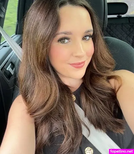 Elle Mulvaney OnlyFans Thumbnail #OyEYvi2SGn