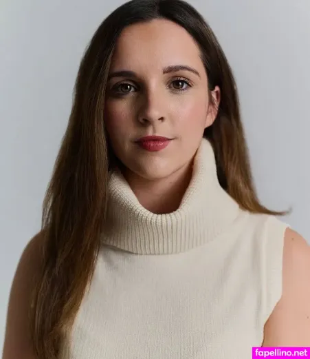 Elle Mulvaney OnlyFans Thumbnail #v1dTZwX6gt