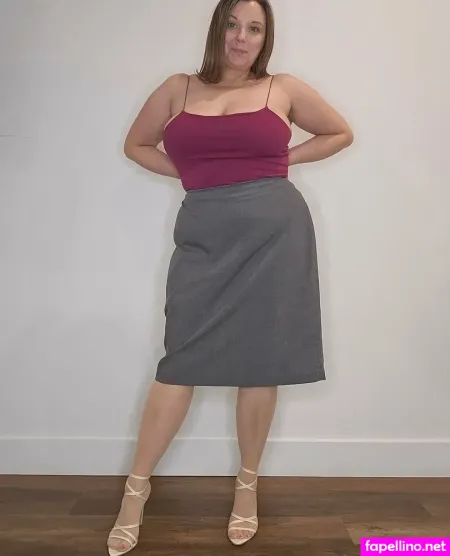 Elle Nextdoor OnlyFans Thumbnail #iTy8lQNVfw