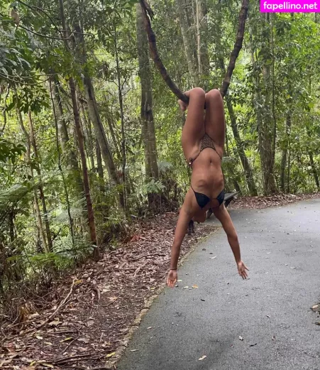 Elle Ransfield OnlyFans Thumbnail #UccW1bbGwl