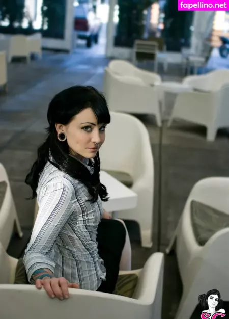 Elle Stranger 1 OnlyFans Thumbnail #ASQWEUMZjc