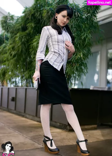 Elle Stranger 1 OnlyFans Thumbnail #MdOHYzB9Qp