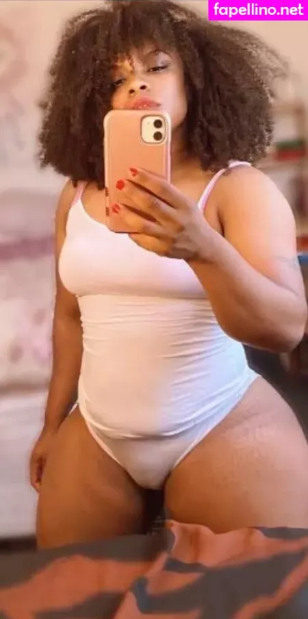 Elle Themuse OnlyFans Thumbnail #WR4DUAwEXM