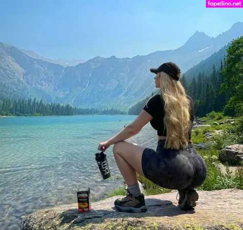 Elle Van Schaik OnlyFans Thumbnail #NUxQw4ZD7T