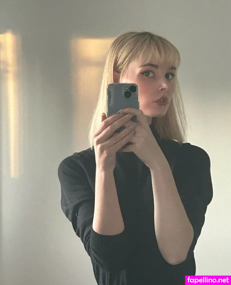 615475282, handspiouslyfolded, peasantblouse Nude Leaked OnlyFans Photo #dKtTnaK8XI