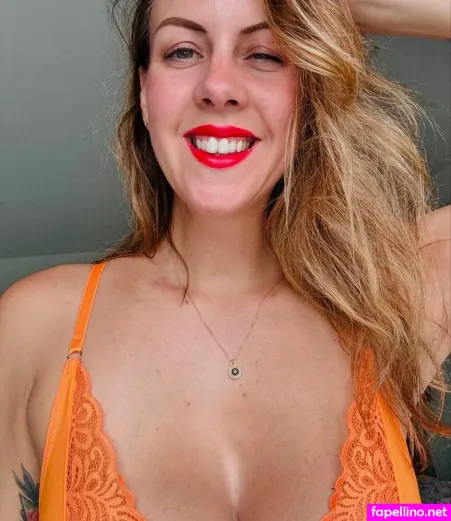Elleblackmagpie OnlyFans Thumbnail #LtLXWwZlb8