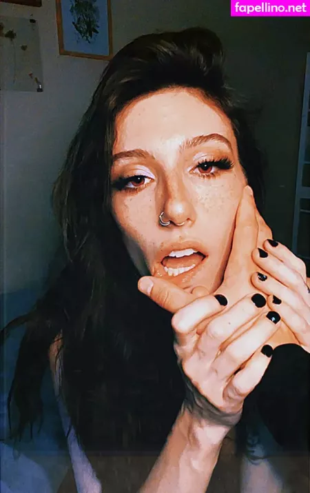 Ellecakes OnlyFans Thumbnail #4yN5F0wbtE