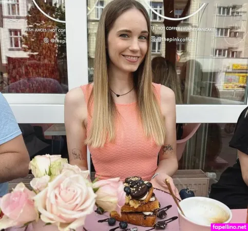 Ellecornflake OnlyFans Thumbnail #51FJWyXwo7