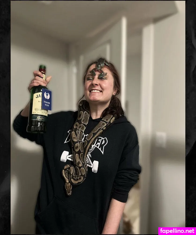 elle.diabla, ellediabla Nude Leaked OnlyFans Photo #vv3OIQYD97