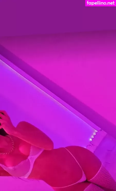 Ellegrenn OnlyFans Thumbnail #7HzrZ5UQOp