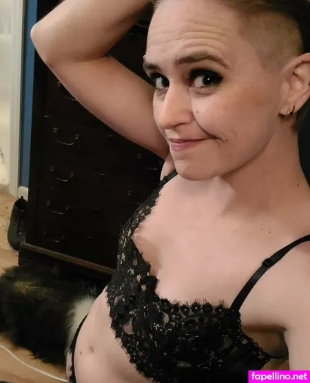 Elleinad99 OnlyFans Thumbnail #6PRpvUYXOU