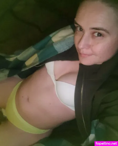 Elleinad99 Main Profile Photo