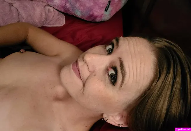 Elleinad99 OnlyFans Thumbnail #JuyPGjbFfW