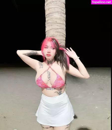 Ellekampong OnlyFans Thumbnail #UBjEr0FjVx