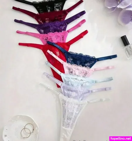 Ellelittlewardobe OnlyFans Thumbnail #9bQ7Cd95Ns