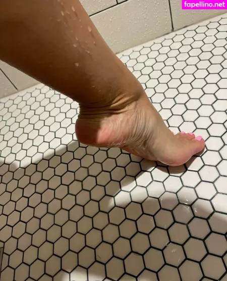 Ellelovesheels OnlyFans Thumbnail #hbudNu38ZY