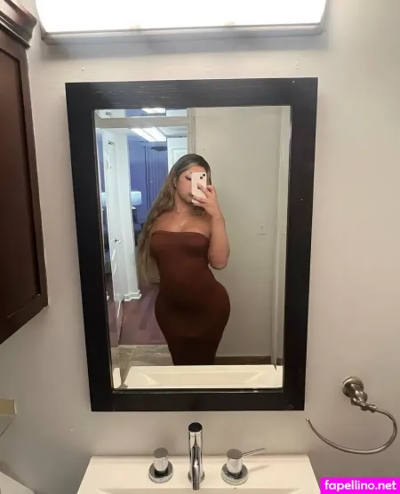 Ellemamiii OnlyFans Thumbnail #Mn9ofQDCdU