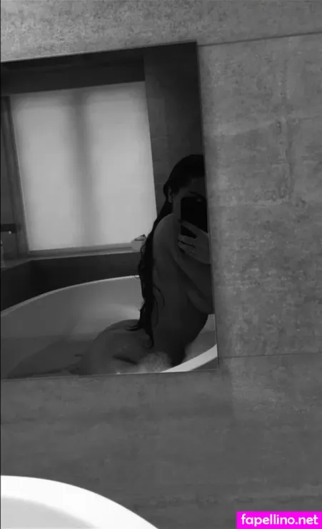 Ellemamiii OnlyFans Thumbnail #f39XPXqPM0