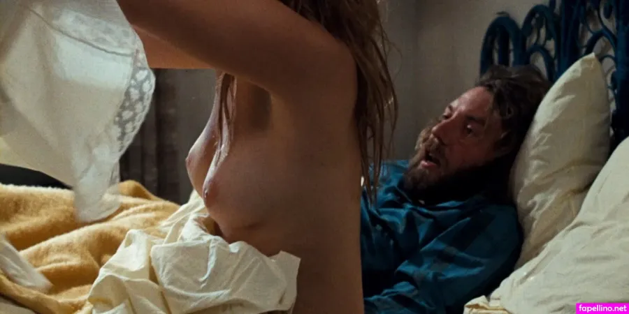 Ellen Burstyn OnlyFans Thumbnail #3viZTPPg3x