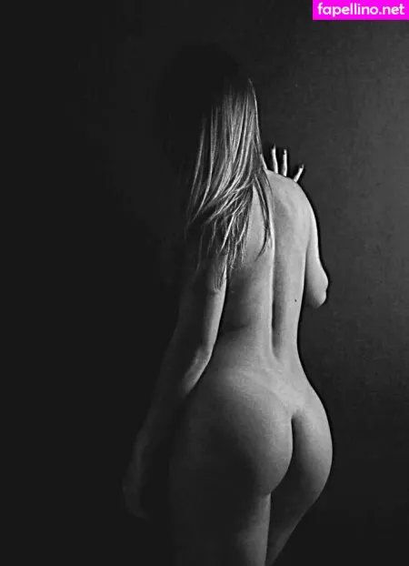 Ellen Jones OnlyFans Thumbnail #cyl0cFnwqq