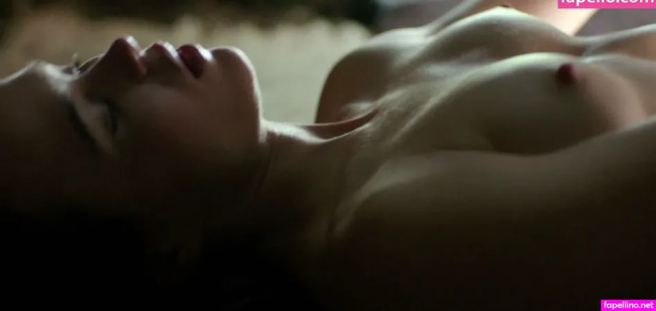 Ellen Page OnlyFans Thumbnail #XRDi5Fbiqm