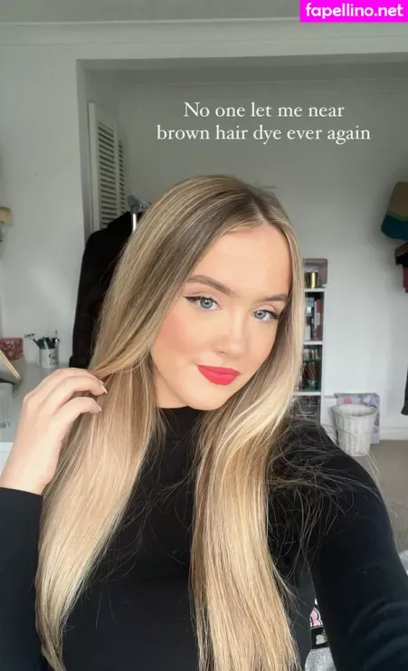 Ellen Peters OnlyFans Thumbnail #5sibPIYddf