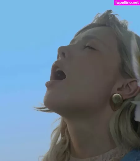 Ellen Sheidlin OnlyFans Thumbnail #F4l2sdrFOw