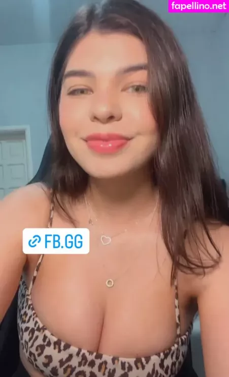 Ellen Simili OnlyFans Thumbnail #RIsiMtFr7M