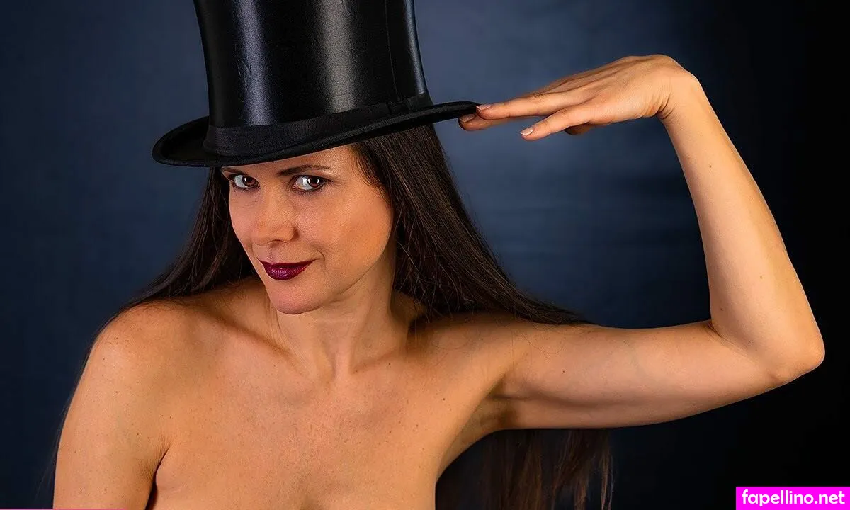 Elena Slusarchik, aleksa_slusarchi, slusarchi_sister Nude Leaked OnlyFans Photo #CN4Szh9P5Z