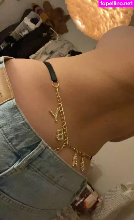 Elleneriksson OnlyFans Thumbnail #QFSErsnz8U