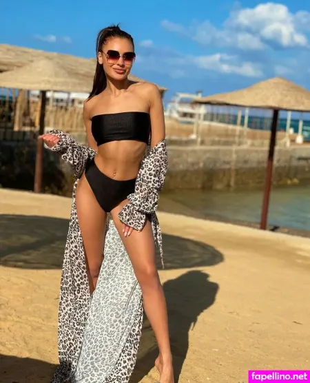 Ellenkarter OnlyFans Thumbnail #pPEveLTs8J