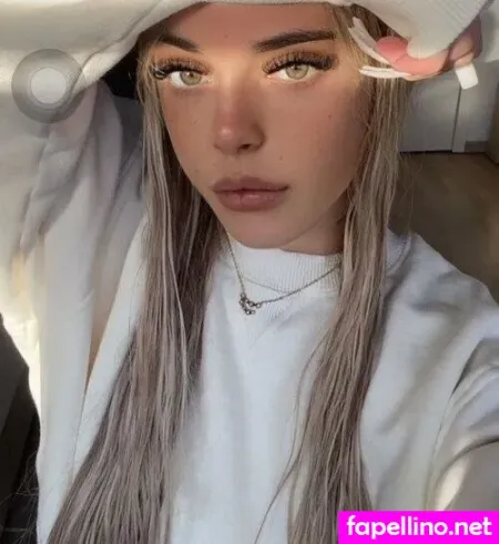 Ellenofficial 1 OnlyFans Thumbnail #OAfm1a9gU2