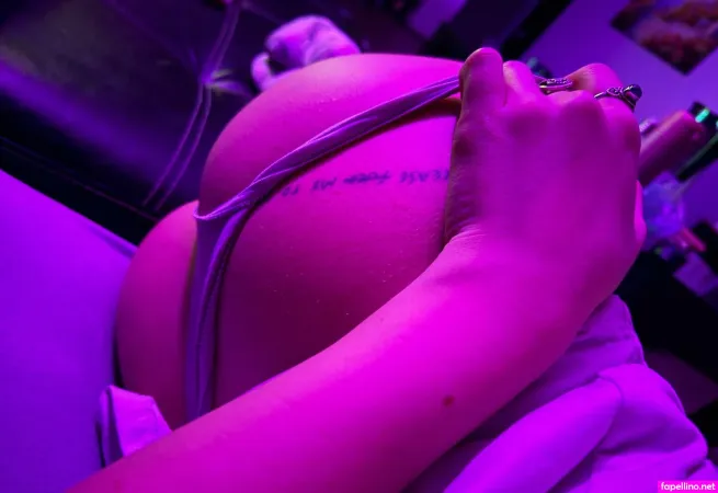 Elleofhellfree OnlyFans Thumbnail #p4Ma4kkm9G