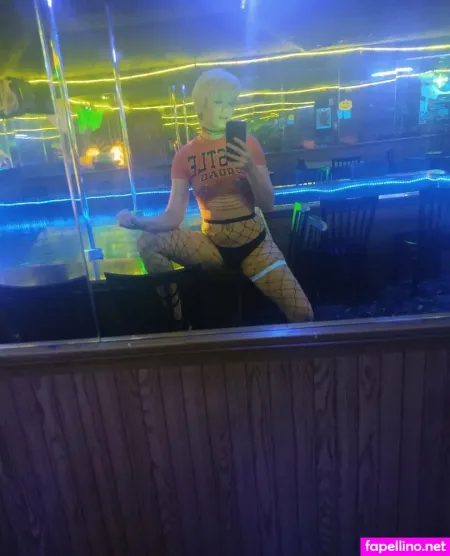 Elleohv Ee OnlyFans Thumbnail #3MFQ7aJBpJ