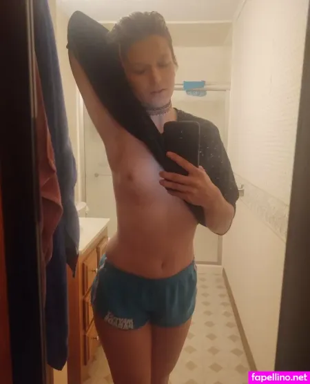 Elleohv Ee OnlyFans Thumbnail #4nG7pARc01