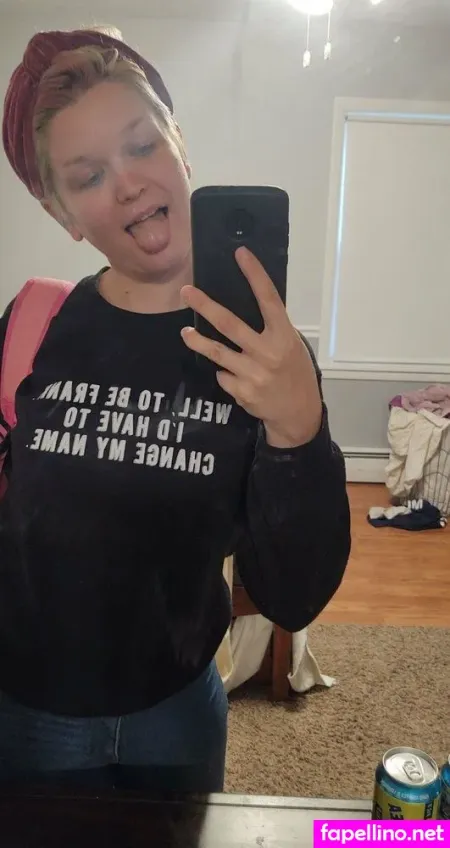 Elleohv Ee OnlyFans Thumbnail #Q19vnzglNa