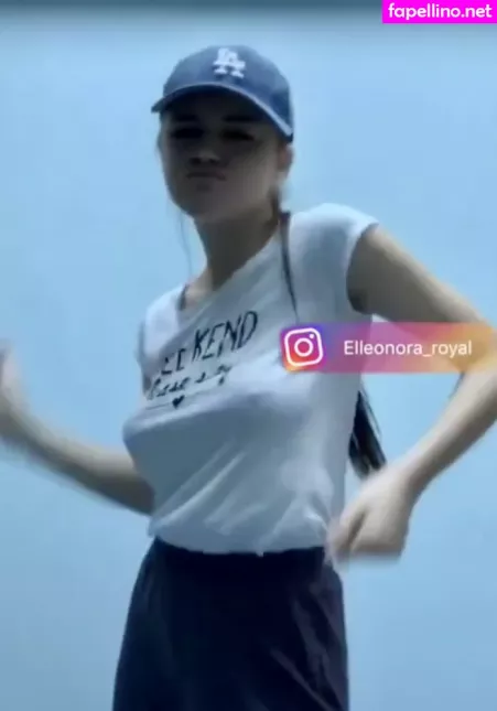 Elleonora Royal OnlyFans Thumbnail #4DR8ZMu3Yg