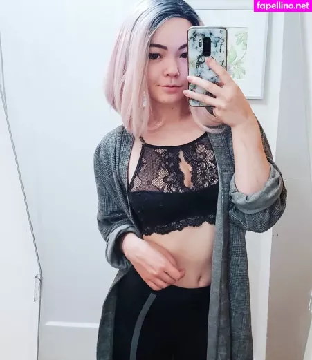 Ellepastelle OnlyFans Thumbnail #XFOaHxWroA