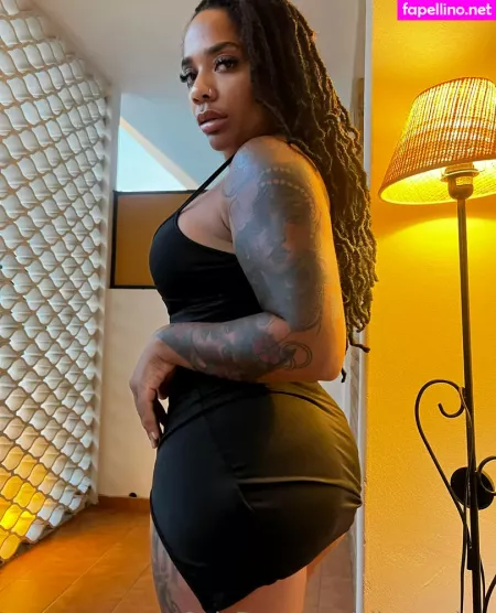 Ellepeachxr OnlyFans Thumbnail #EDzIQhUTUo