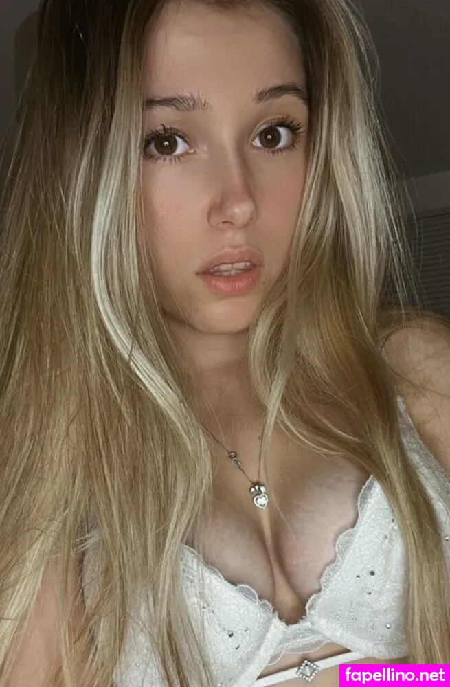 elleperri, elleperrii Nude Leaked OnlyFans Photo #bDYMtoKv53