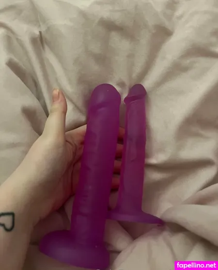 Ellerm97 OnlyFans Thumbnail #NKcBWCIeyo